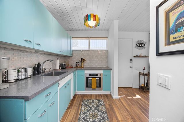 1111 E Palm Canyon Drive 202, Palm Springs, CA 92264