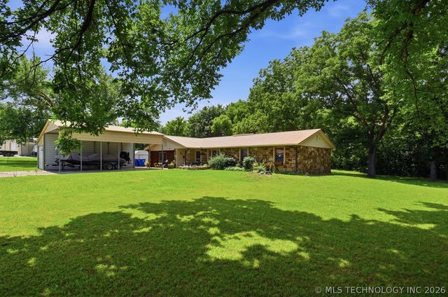 14702 S 334th East Avenue, Coweta, OK 74429