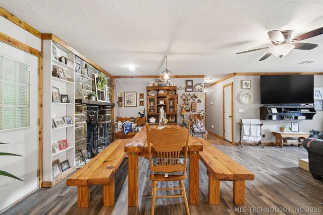 14702 S 334th East Avenue, Coweta, OK 74429