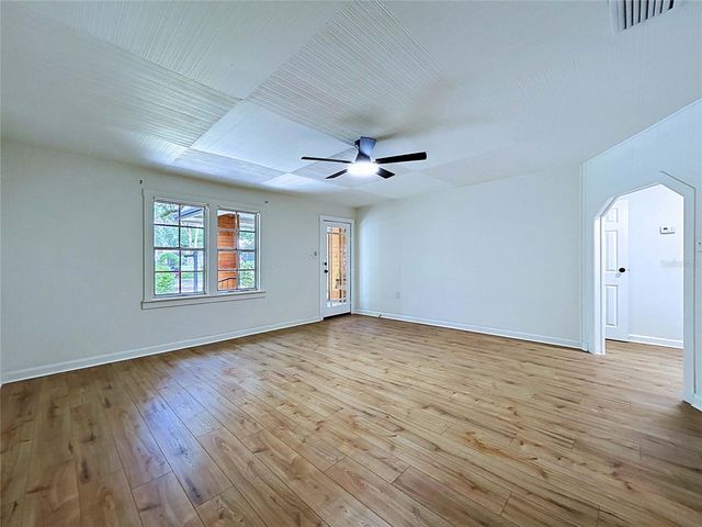 524 EAST AVENUE, Brooksville, FL 34601