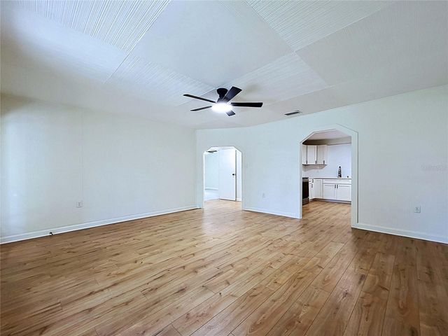 524 EAST AVENUE, Brooksville, FL 34601