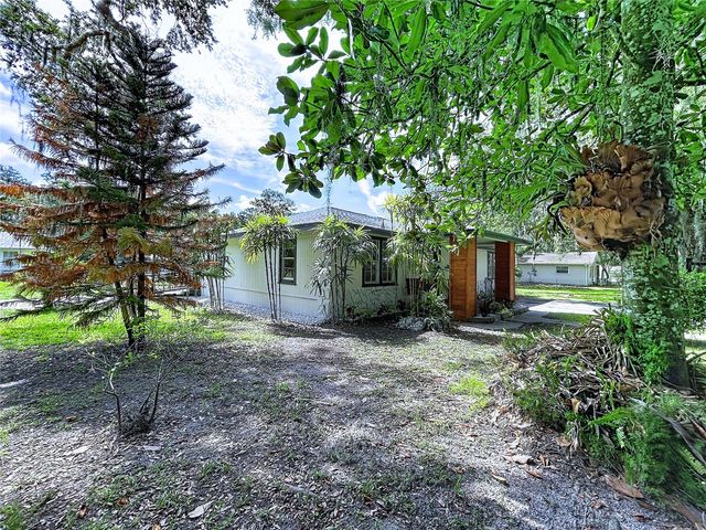 524 EAST AVENUE, Brooksville, FL 34601