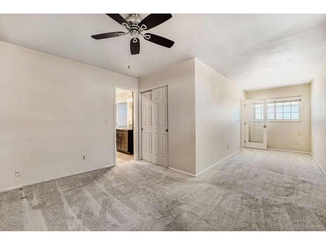 12662 E Warren Dr B, Aurora, CO 80014