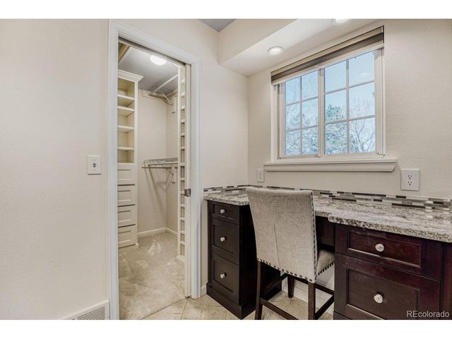 12662 E Warren Dr B, Aurora, CO 80014