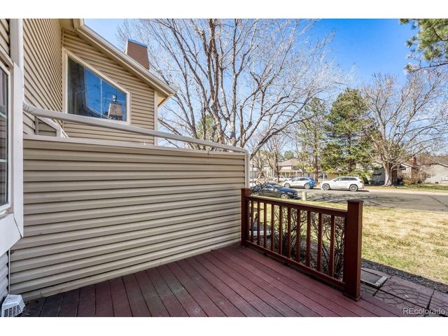 12662 E Warren Dr B, Aurora, CO 80014