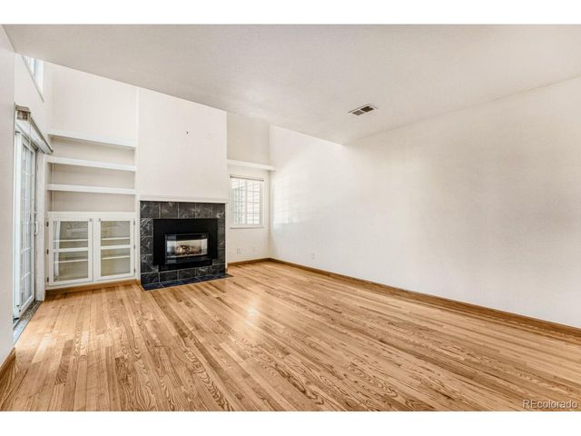 12662 E Warren Dr B, Aurora, CO 80014