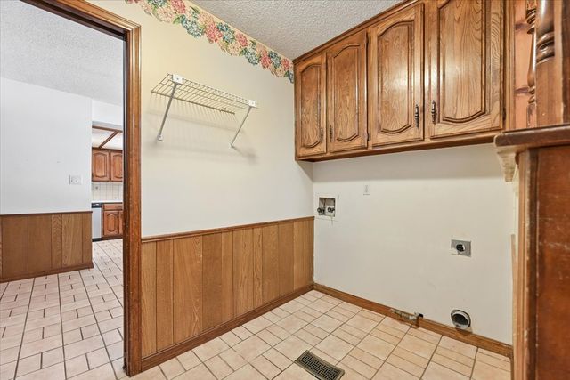2531 S 96th East Avenue, Tulsa, OK 74129