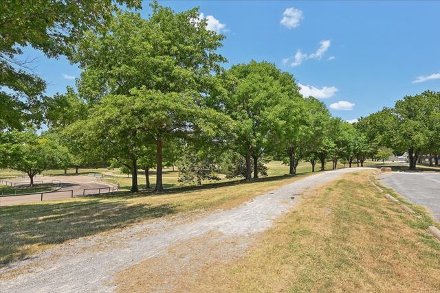 2531 S 96th East Avenue, Tulsa, OK 74129