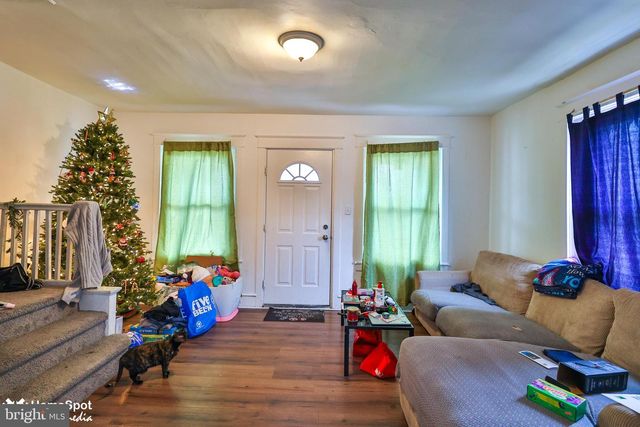 937 MCDOWELL AVE, Chester, PA 19013