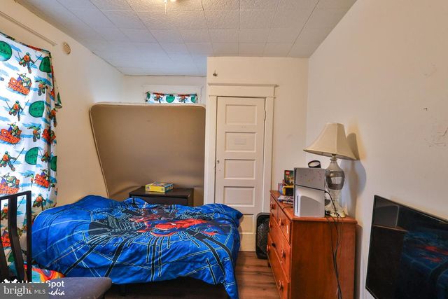 937 MCDOWELL AVE, Chester, PA 19013