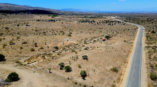 11250 E Fort Tejon Road, Pearblossom, CA 93553