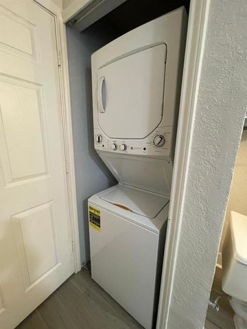 911 N ORANGE AVENUE 119, Orlando, FL 32801