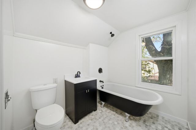 536 Garfield Avenue, North Mankato, MN 56003