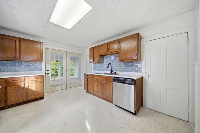 536 Garfield Avenue, North Mankato, MN 56003