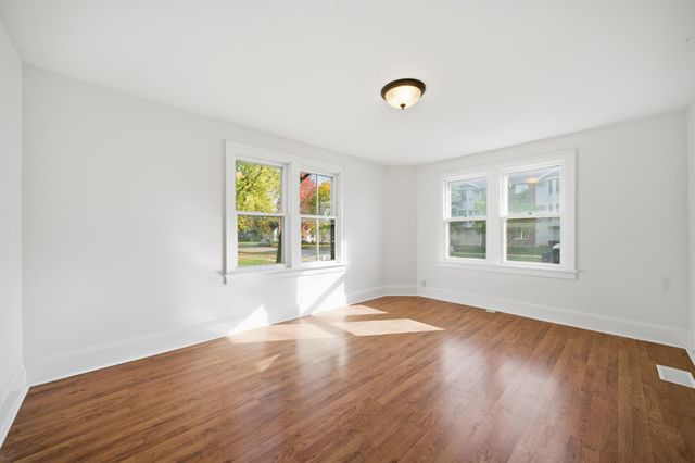 536 Garfield Avenue, North Mankato, MN 56003