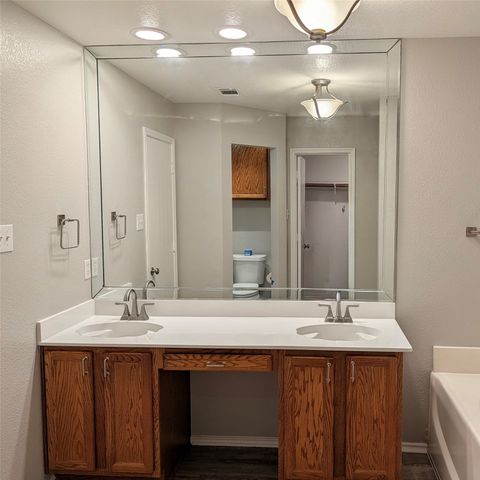 103 Clover Leaf Lane, Red Oak, TX 75154