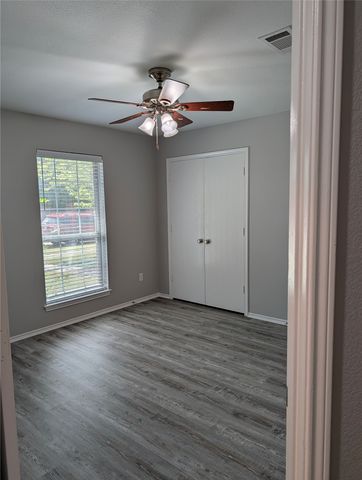 103 Clover Leaf Lane, Red Oak, TX 75154
