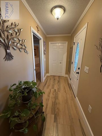 687 Harper Street, Jesup, GA 31546