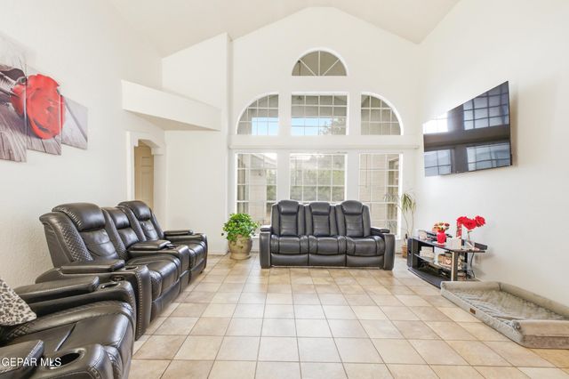 11928 McAuliffe Drive, El Paso, TX 79936