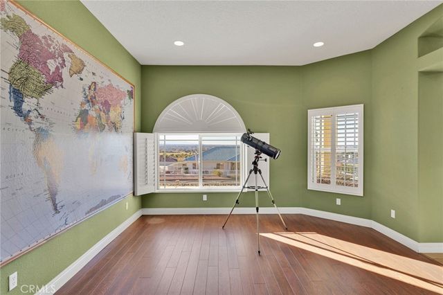 13519 Sunset, Apple Valley, CA 92308