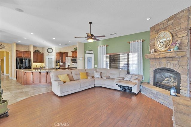 13519 Sunset, Apple Valley, CA 92308