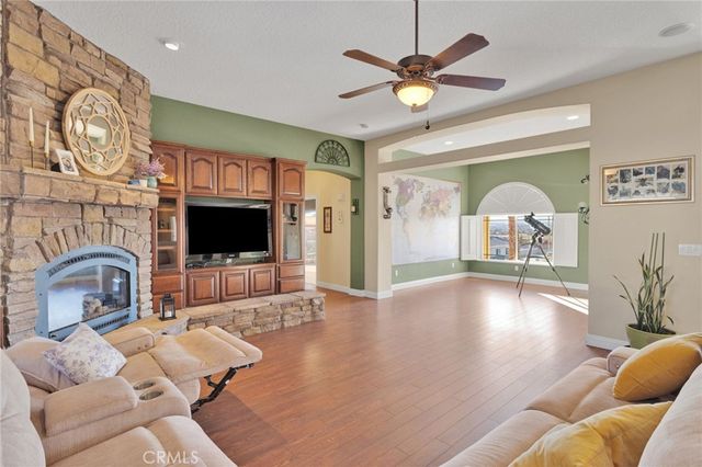 13519 Sunset, Apple Valley, CA 92308