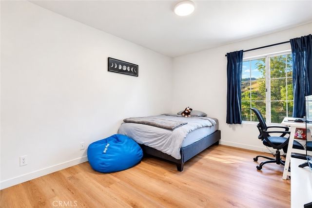 5038 Durant Court, Oak Park, CA 91377