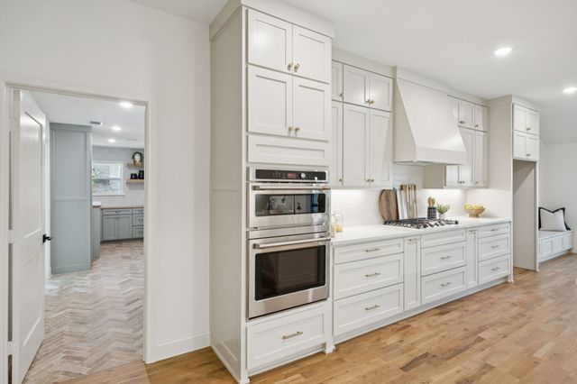 4331 Laren Lane, Dallas, TX 75244