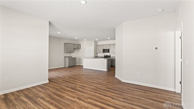 2928 Hoying Drive, Troy, OH 45373