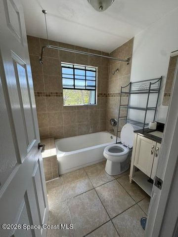 1300 Arlington Lane NE 131, Palm Bay, FL 32905