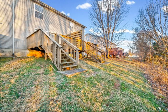 2809 Cobalt Dr, Clarksville, TN 37040