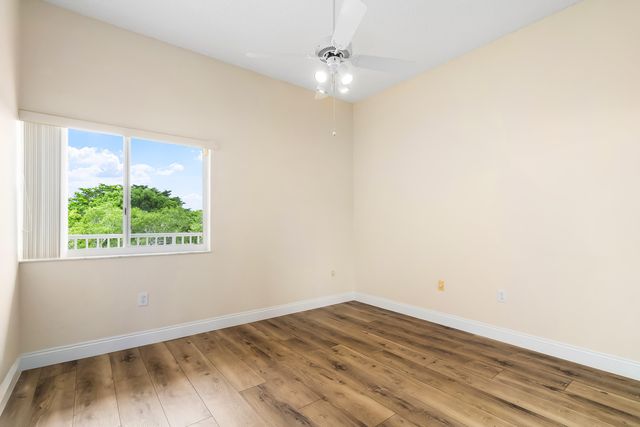 7904 Trent Drive 410, Tamarac, FL 33321