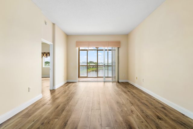 7904 Trent Drive 410, Tamarac, FL 33321