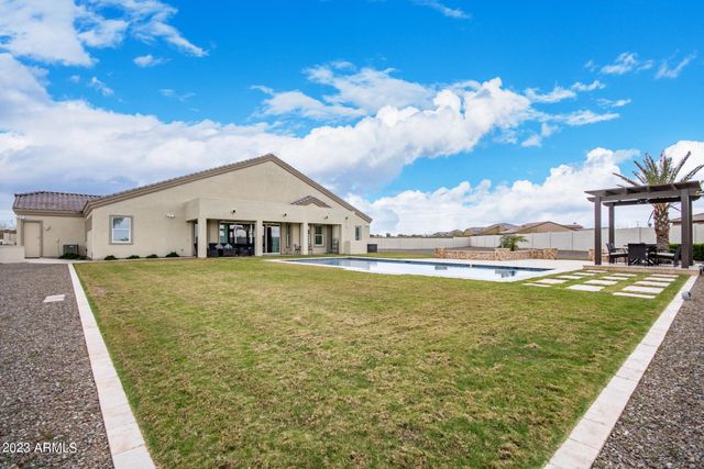 13621 W TUCKEY Court, Glendale, AZ 85307