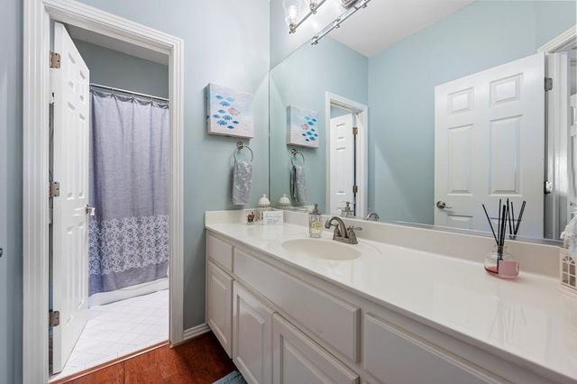 1207 Lakeway DR, Lakeway, TX 78734