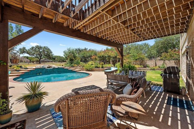 1207 Lakeway DR, Lakeway, TX 78734