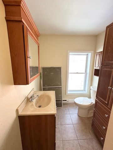 255 River Street 1, Haverhill, MA 01832