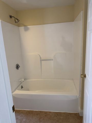 255 River Street 1, Haverhill, MA 01832