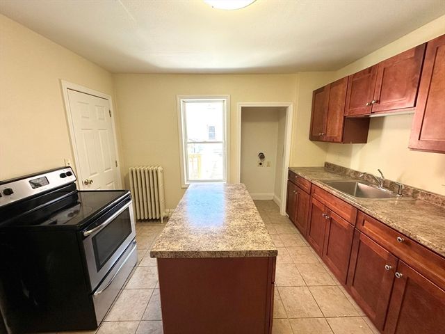 255 River Street 1, Haverhill, MA 01832