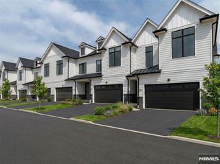 15 Feldman Court, Paramus, NJ 07652
