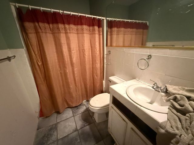 1150 King Street, Charleston, SC 29403