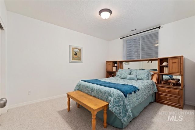 2616 E Salisbury Ct, Eagle, ID 83616