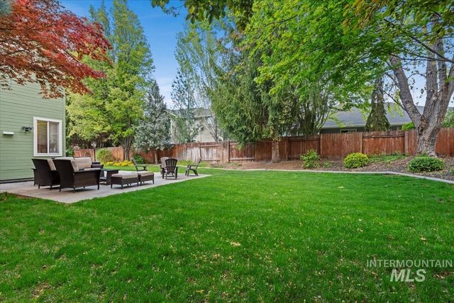 2616 E Salisbury Ct, Eagle, ID 83616