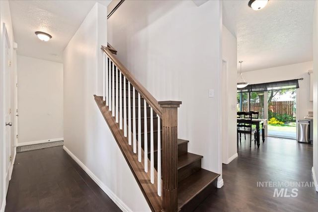 2616 E Salisbury Ct, Eagle, ID 83616