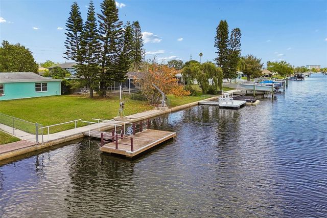 4234 FLORAMAR TERRACE, New Port Richey, FL 34652