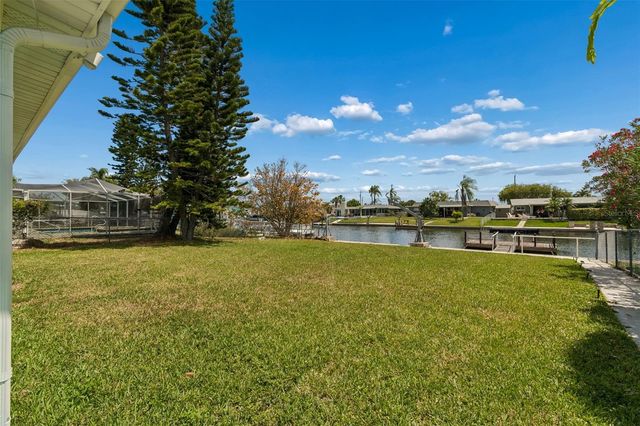 4234 FLORAMAR TERRACE, New Port Richey, FL 34652