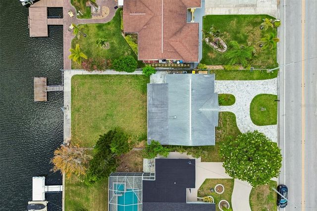 4234 FLORAMAR TERRACE, New Port Richey, FL 34652