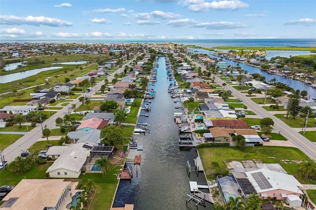 4234 FLORAMAR TERRACE, New Port Richey, FL 34652