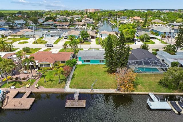 4234 FLORAMAR TERRACE, New Port Richey, FL 34652