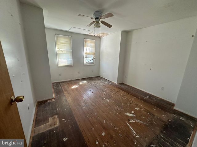 633 N ROBINSON ST, Baltimore, MD 21205